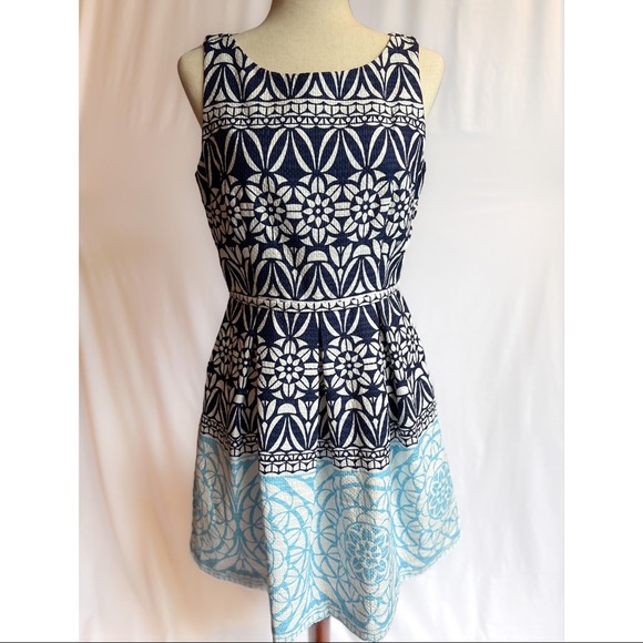 Blue Designed Sleeveless Summer Fit-Flare Dress - Picture 1 of 5